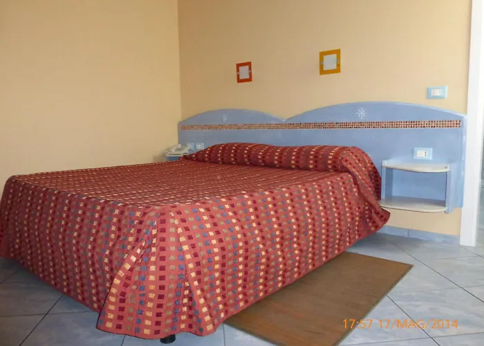 Hotel Chentu Lunas Cagliari
